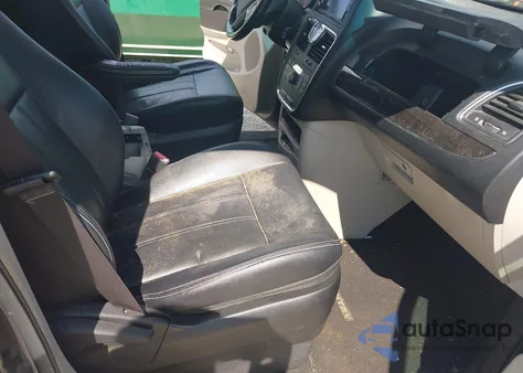 2014 Chrysler Town & Country Touring из США, поврежденный, VIN 2C4RC1BG3ER255950